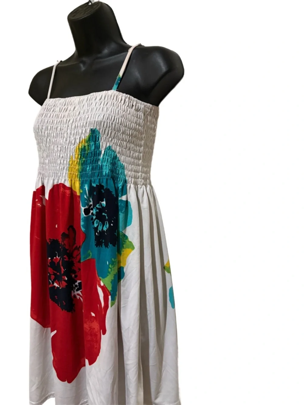 Swim Coverup / White Smocked Sundress with Large Red & Teal Floral Print❤️ - Picture 2 of 5